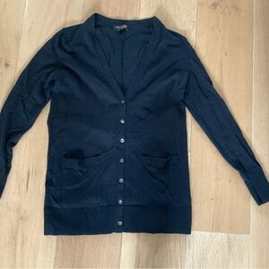 Banana Republic Merino Wool Navy Sweater size Small